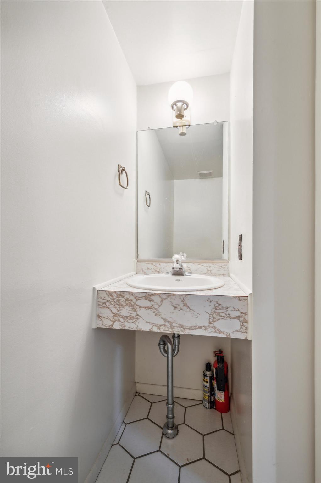 618 North Lemon Street Media, PA 19063 - Photo 8 of 23