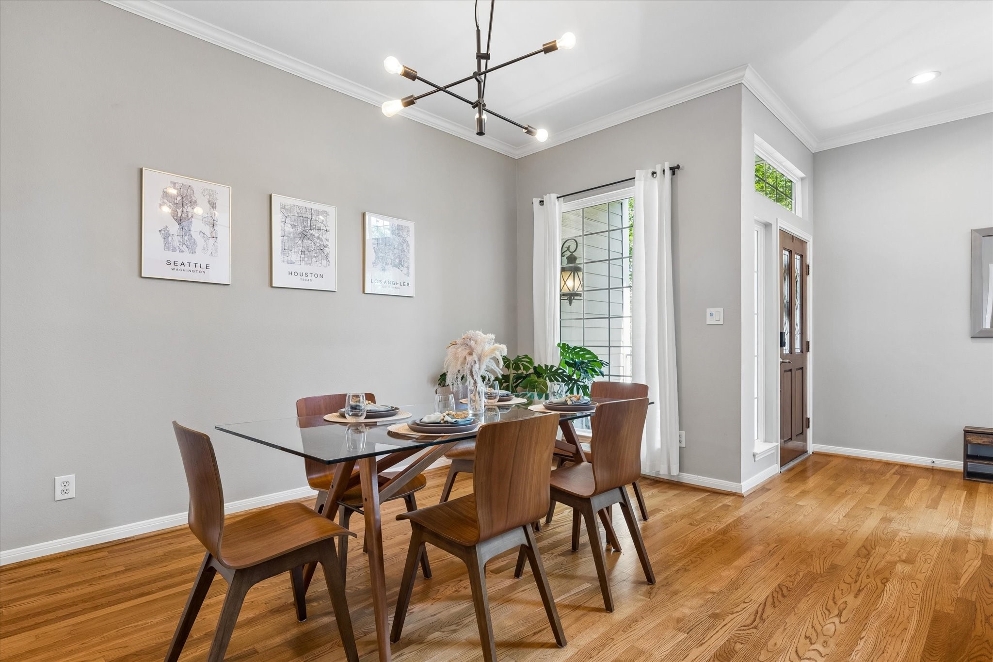 306 Fargo Street Houston, TX 77006 - Photo 7 of 35