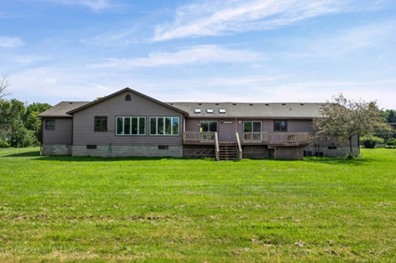 86 Peck Road Greece, NY 14468 - Photo 34 of 42 Gallery Image 34