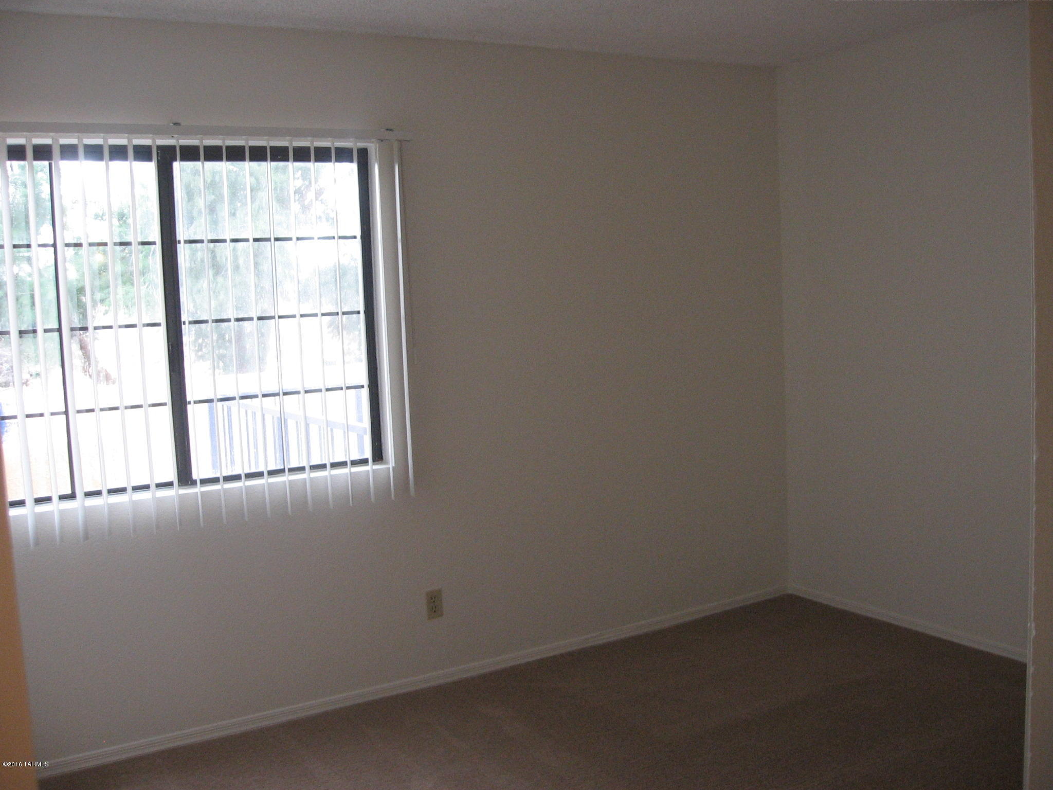 1200 East River Road, Unit J133 Tucson, AZ 85718 - Photo 18 of 33