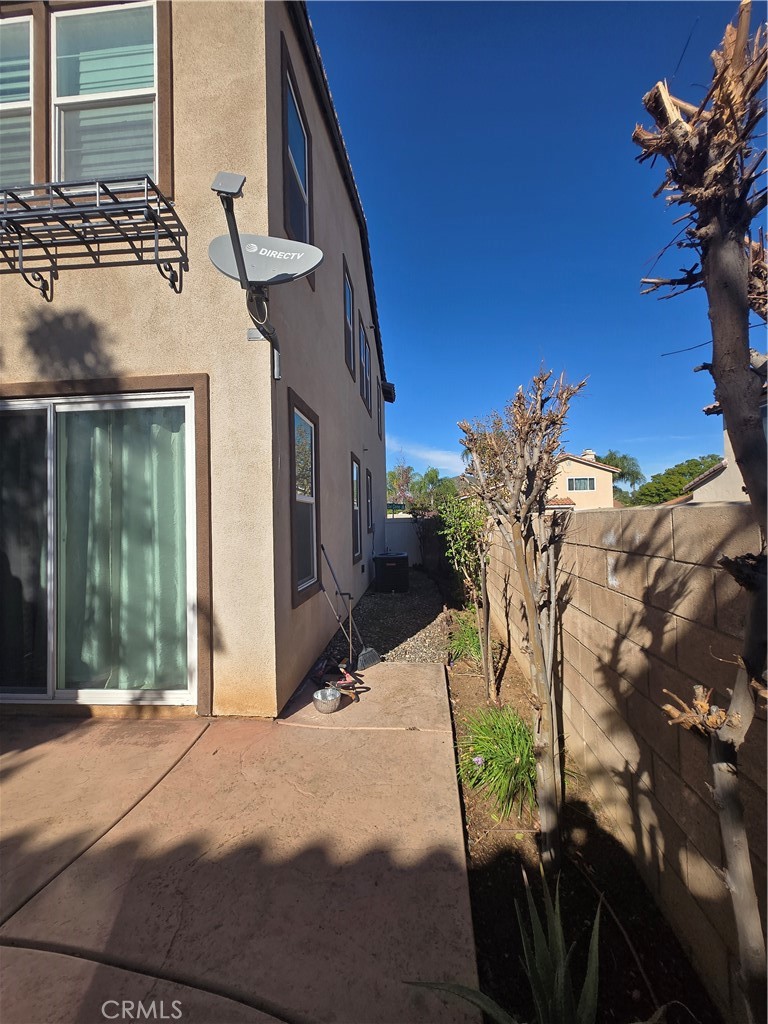 11014 Via Del Corso Riverside, CA 92505 - Photo 25 of 30 a view of a house with backyard