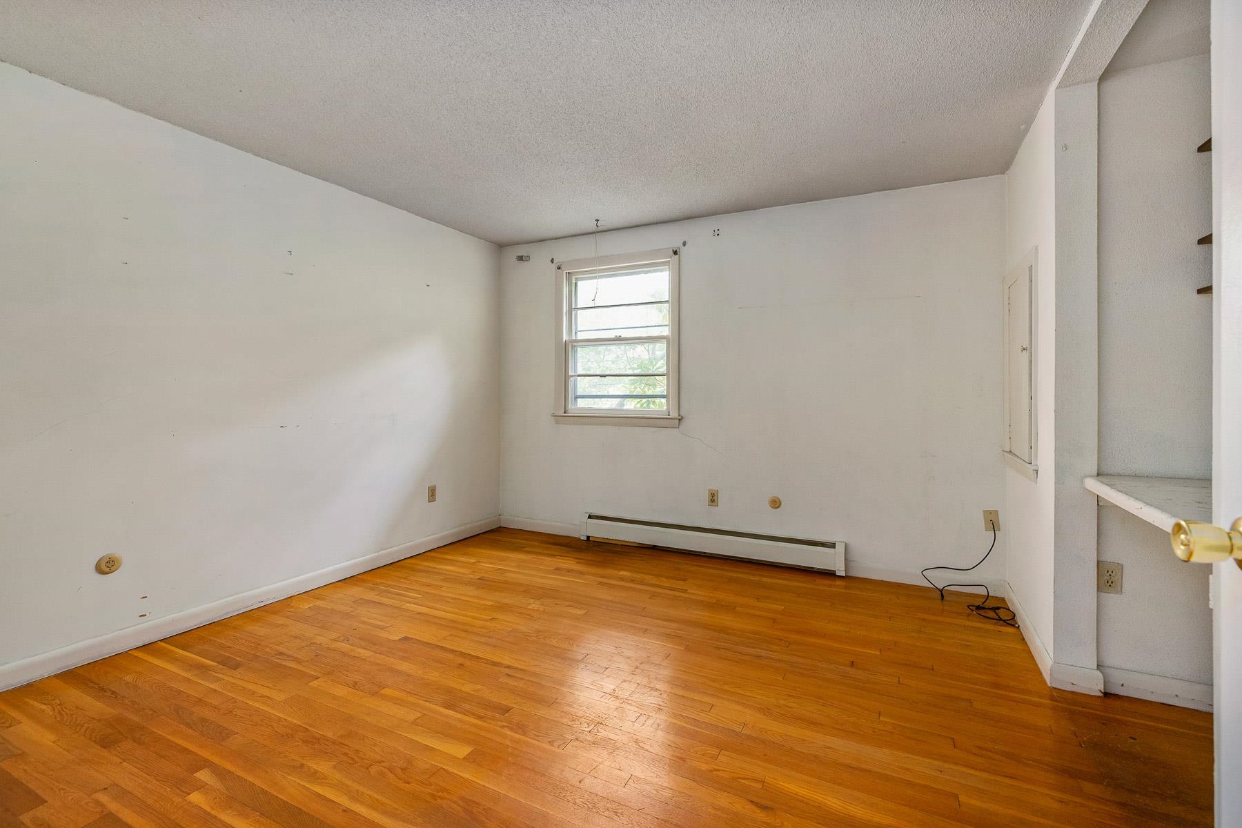 22 Harding Road Portsmouth, NH 03801 - Photo 17 of 33