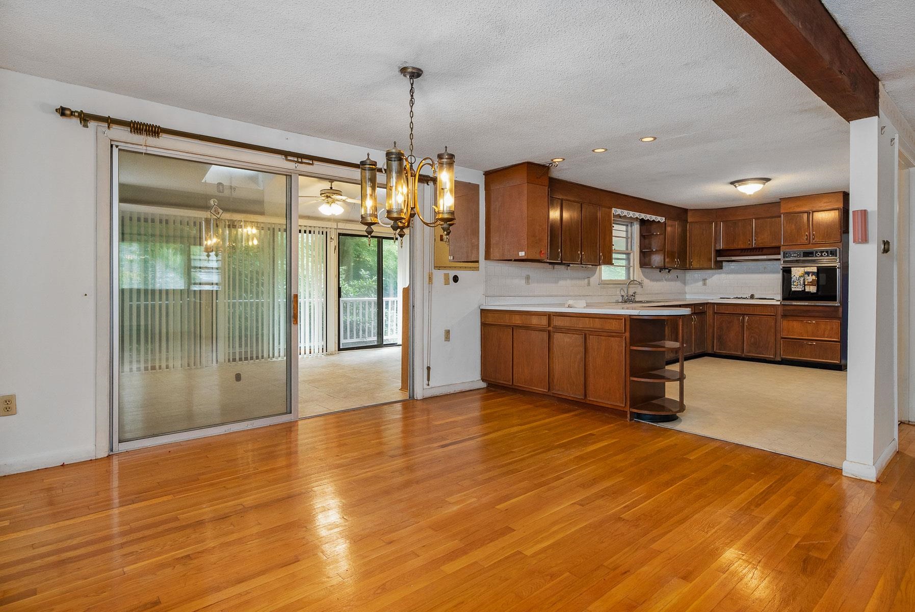 22 Harding Road Portsmouth, NH 03801 - Photo 6 of 33