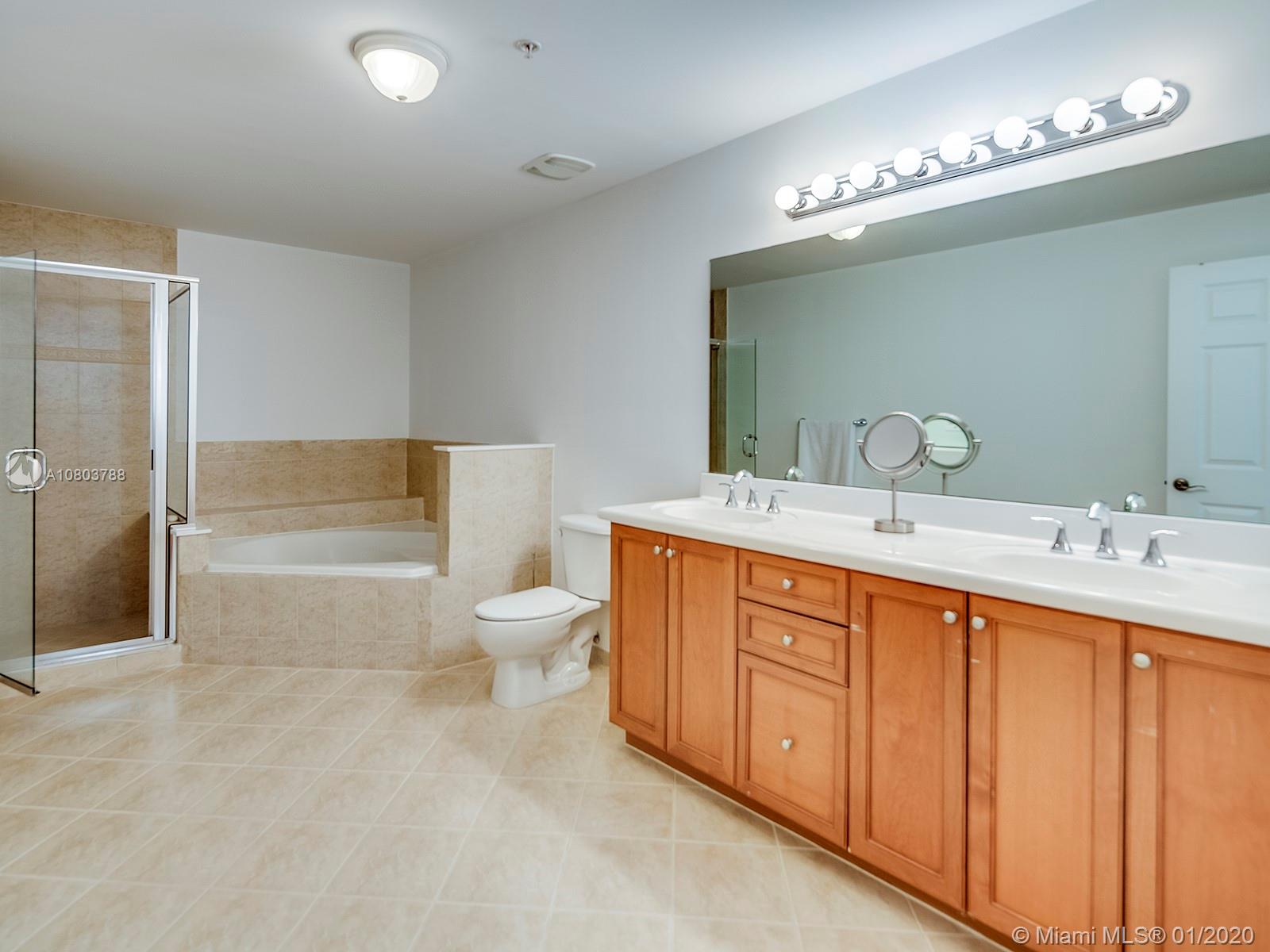 8395 Southwest 73rd Avenue, Unit 703 Miami, FL 33143 - Photo 13 of 20
