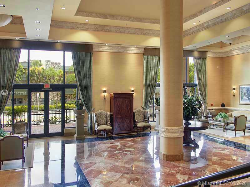 8395 Southwest 73rd Avenue, Unit 703 Miami, FL 33143 - Photo 17 of 20 Lobby/Reception