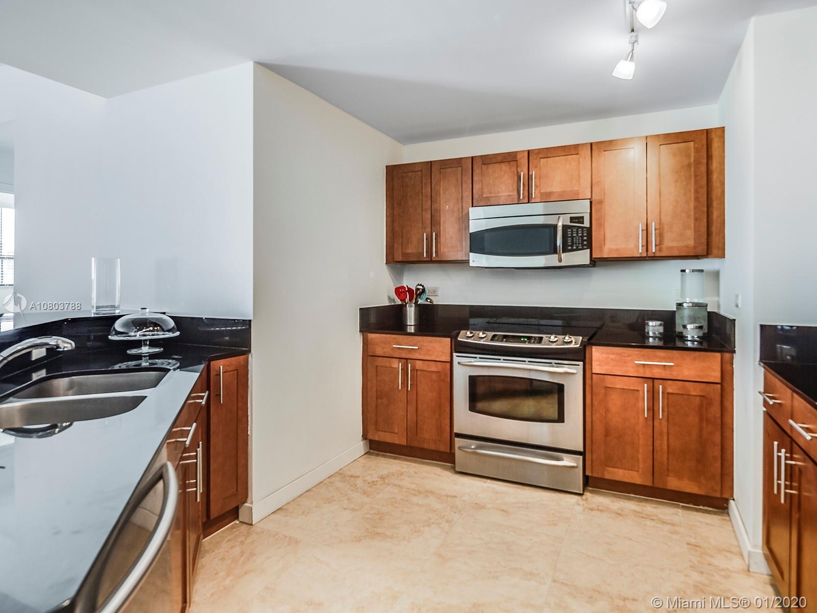8395 Southwest 73rd Avenue, Unit 703 Miami, FL 33143 - Photo 6 of 20