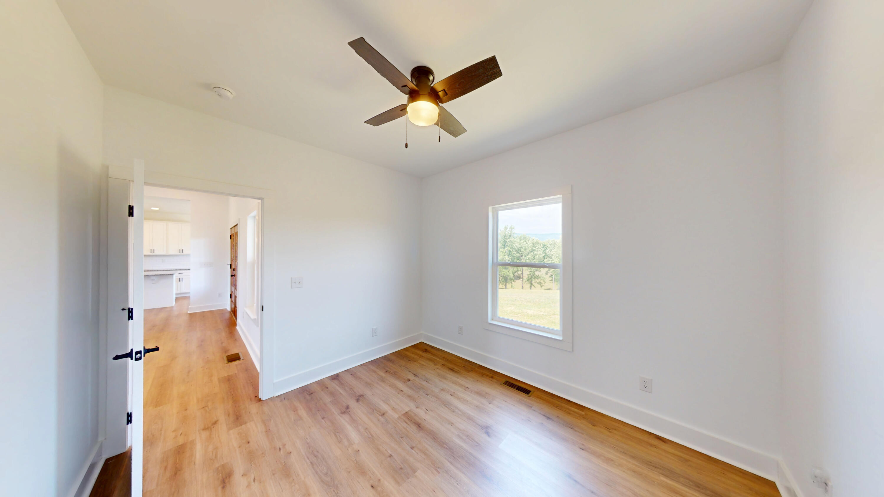 325 Henderson Road Evensville, TN 37332 - Photo 22 of 35 18-Office 1.5