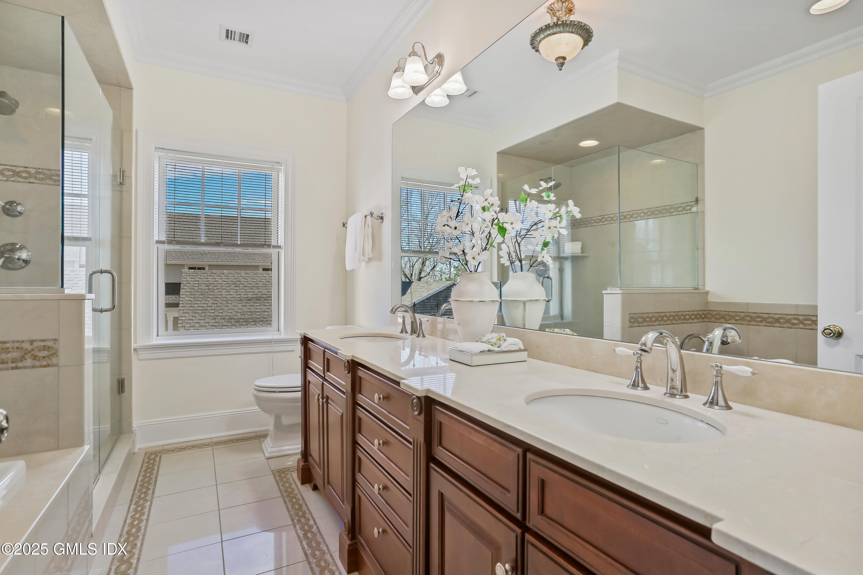151 Hamilton Avenue Greenwich, CT 06830 - Photo 16 of 23 Primary Bath