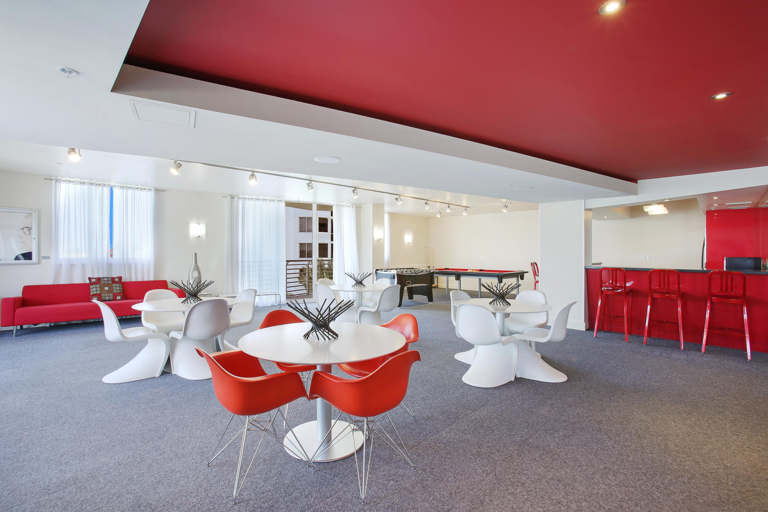 1551 North Flagler Drive, Unit 802 West Palm Beach, FL 33401 - Photo 23 of 31 a living room with lots of furniture and a large mirror