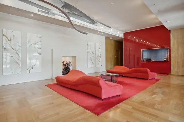 $3,695 | 1551 North Flagler Drive, Unit 802, West Palm Beach, FL 33401