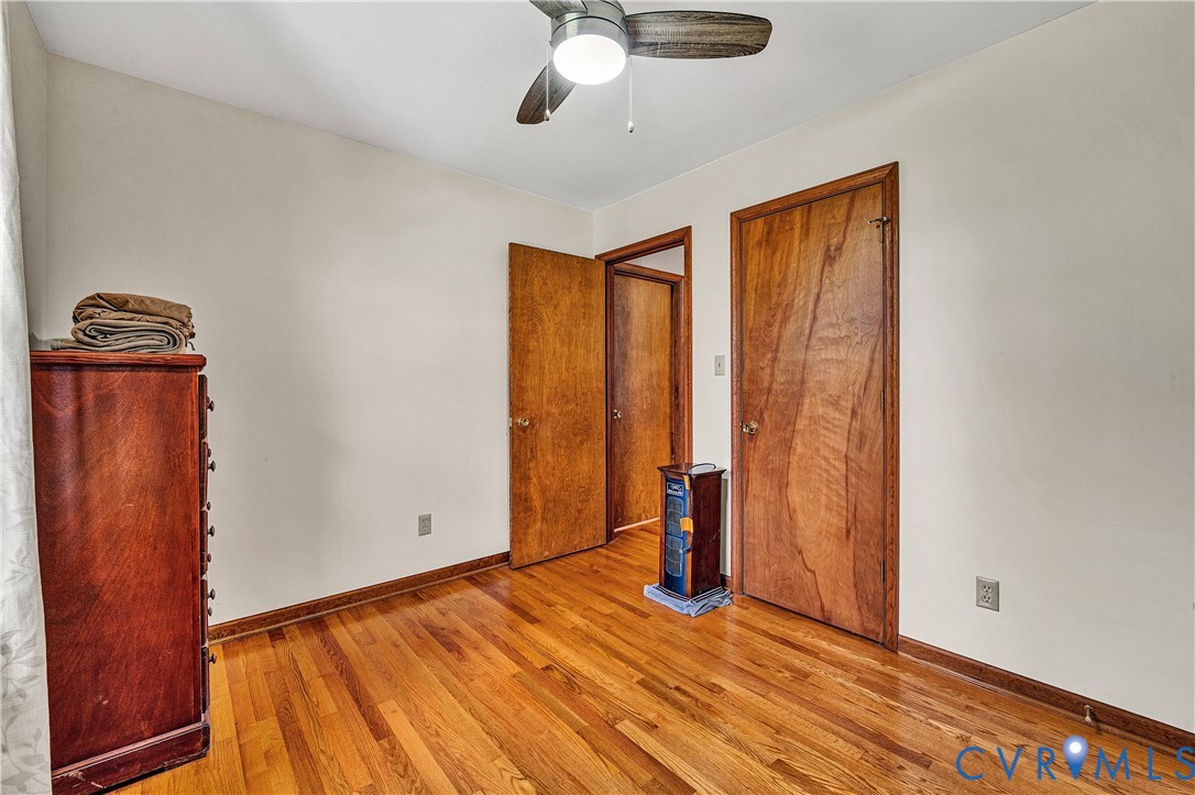258 Willow Oak Road Appomattox, VA 24522 - Photo 22 of 50 Hardwood flooring, light-toned wall finish, wood-p