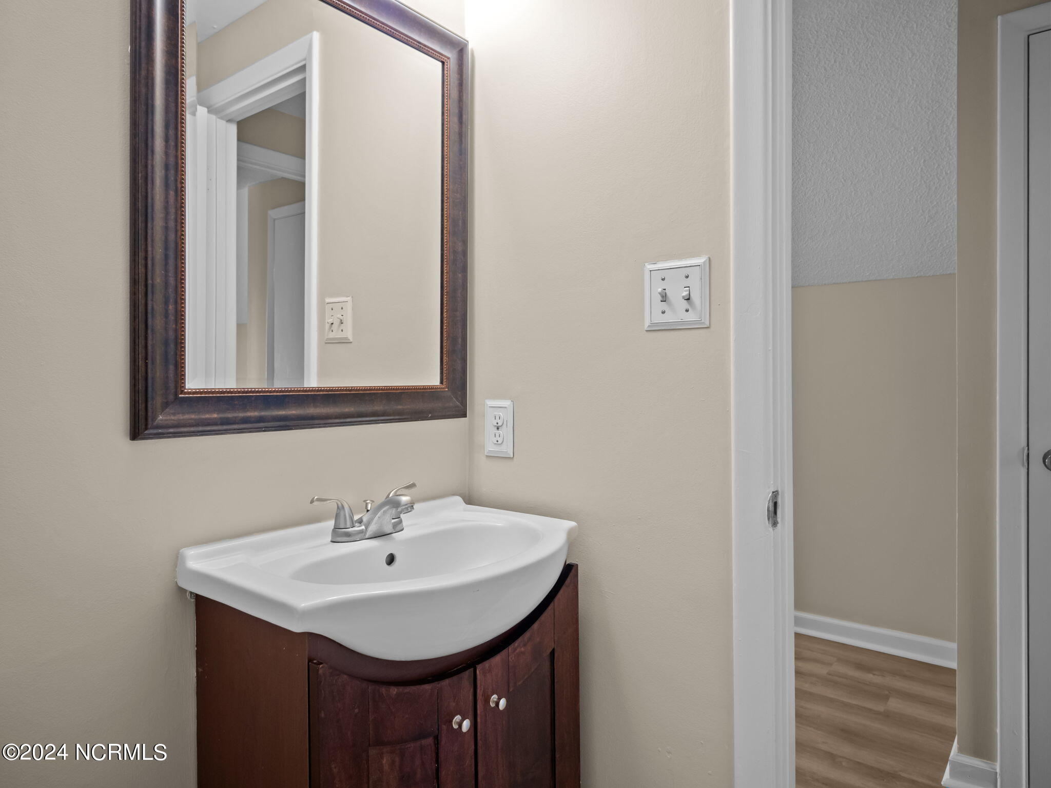 1005 Brynn Marr Road Jacksonville, NC 28546 - Photo 42 of 50 42-web-or-mls-P5018323