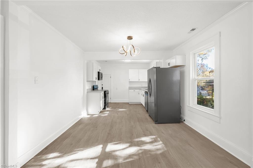 516 South Hamilton Street Eden, NC 27288 - Photo 6 of 46