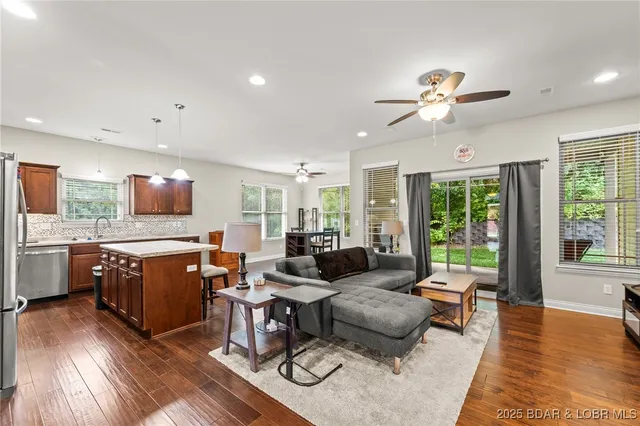 $280,000 | 4120 Juniper Place, Unit 4210, Columbia, MO 65201