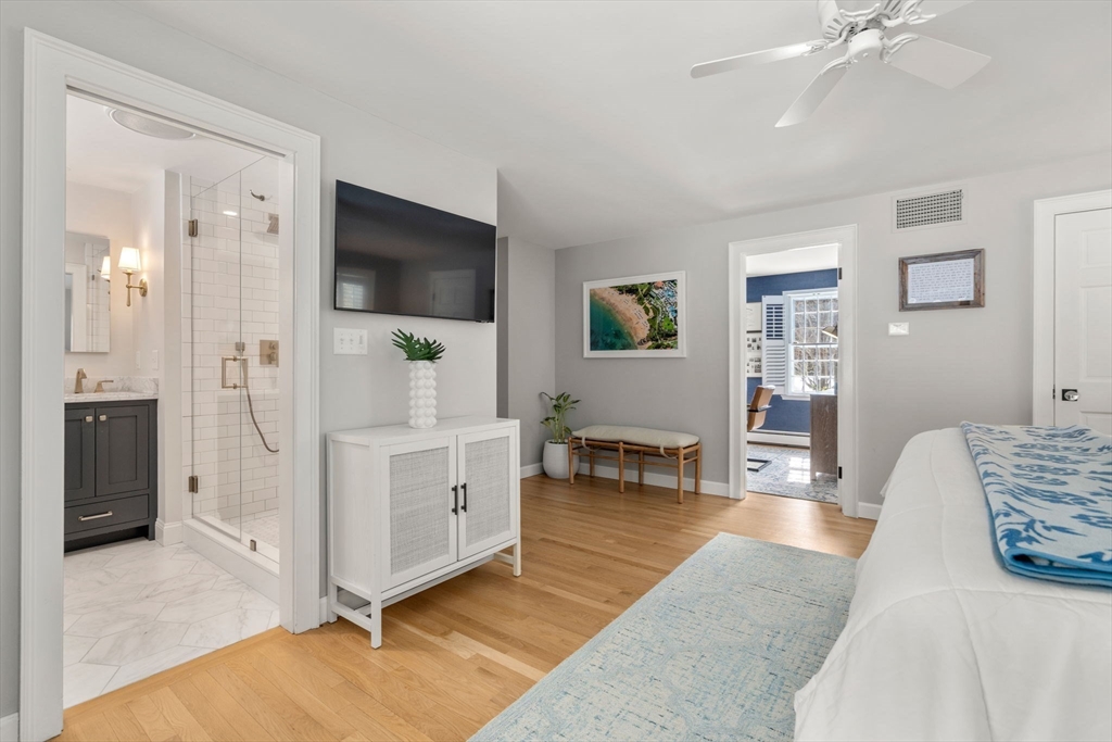 22 Longmeadow Road Hingham, MA 02043 - Photo 17 of 35