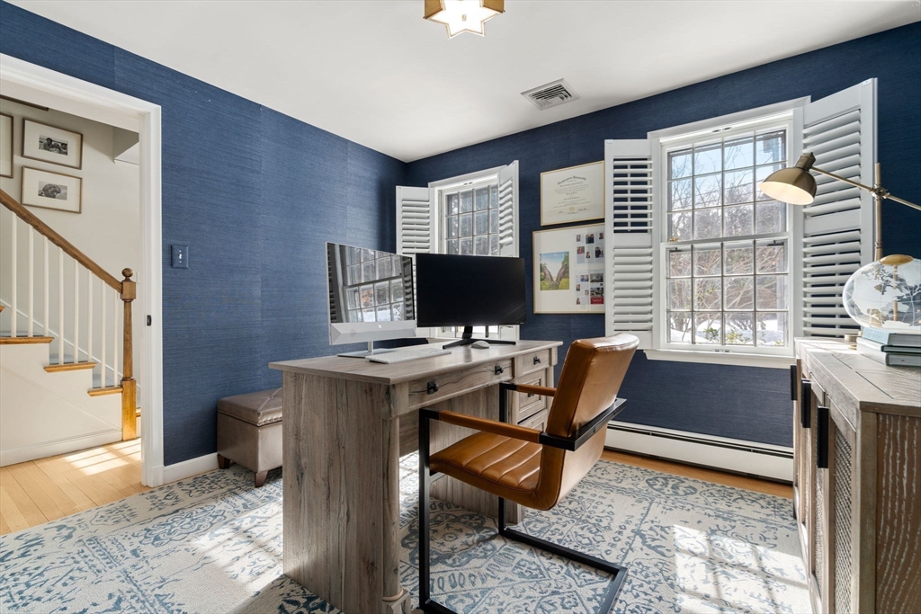 22 Longmeadow Road Hingham, MA 02043 - Photo 20 of 35