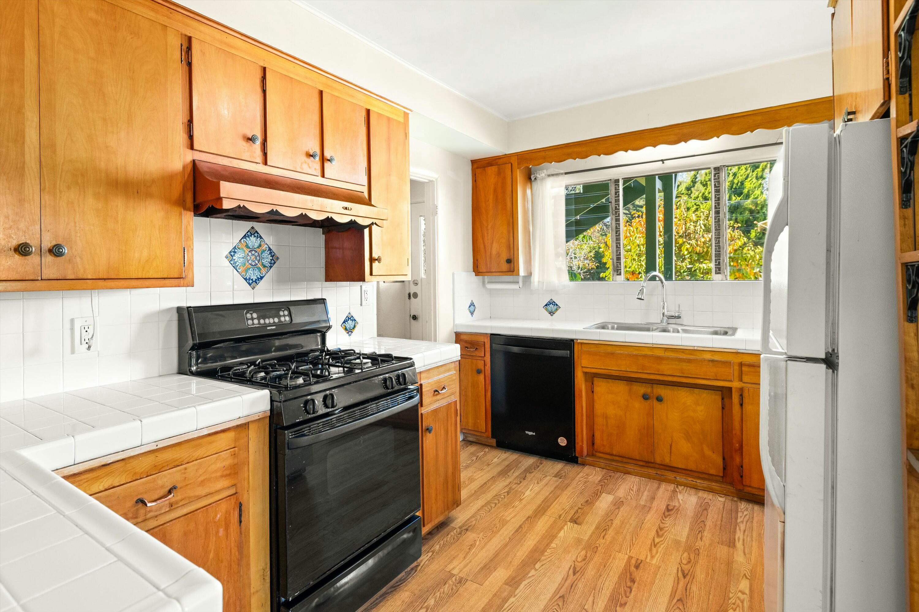 318 Arden Road Santa Barbara, CA 93105 - Photo 10 of 39 tempImageipv03h