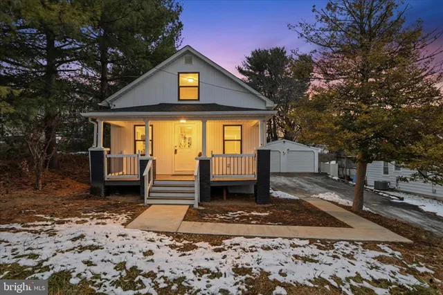 $339,000 | 32 Sullivan Avenue, Westminster, MD 21157