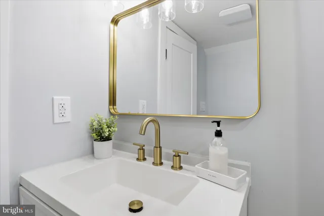 $339,000 | 32 Sullivan Avenue, Westminster, MD 21157