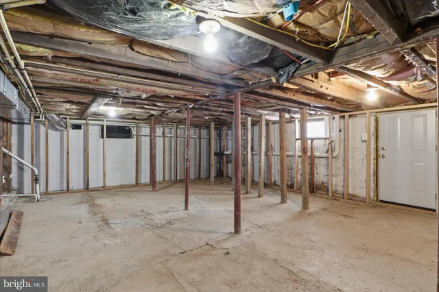 $339,000 | 32 Sullivan Avenue, Westminster, MD 21157