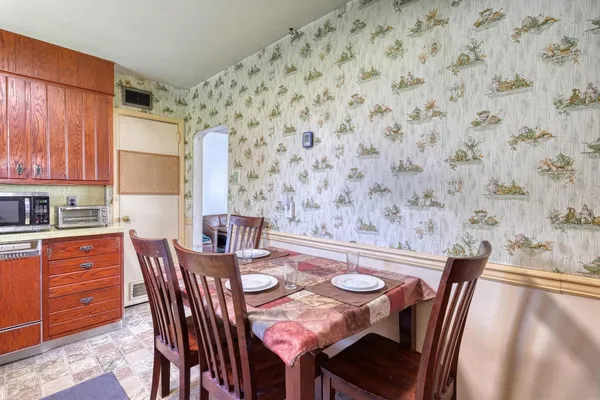 $249,900 | 210 Cumberland Drive, Camp Hill, PA 17011