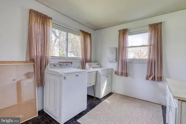 $249,900 | 210 Cumberland Drive, Camp Hill, PA 17011