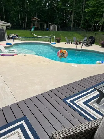 $1,250,000 | 7160 River Valley Drive Southeast, Alto, MI 49302