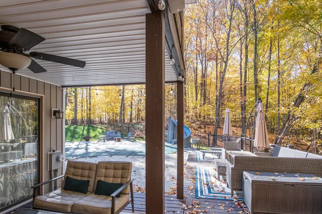 $1,250,000 | 7160 River Valley Drive Southeast, Alto, MI 49302