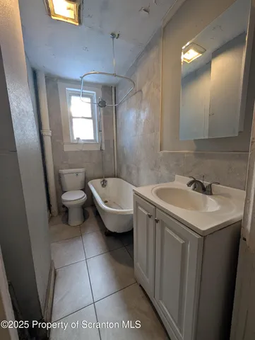 $214,995 | 517-519 Luzerne Street, Scranton, PA 18504