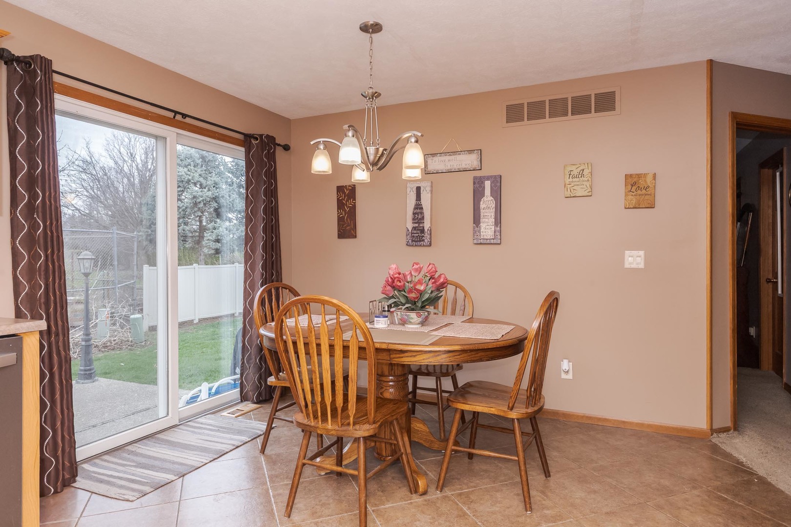 1633 Frontier Drive Normal, IL 61761 - Photo 9 of 20 Gallery Image 9