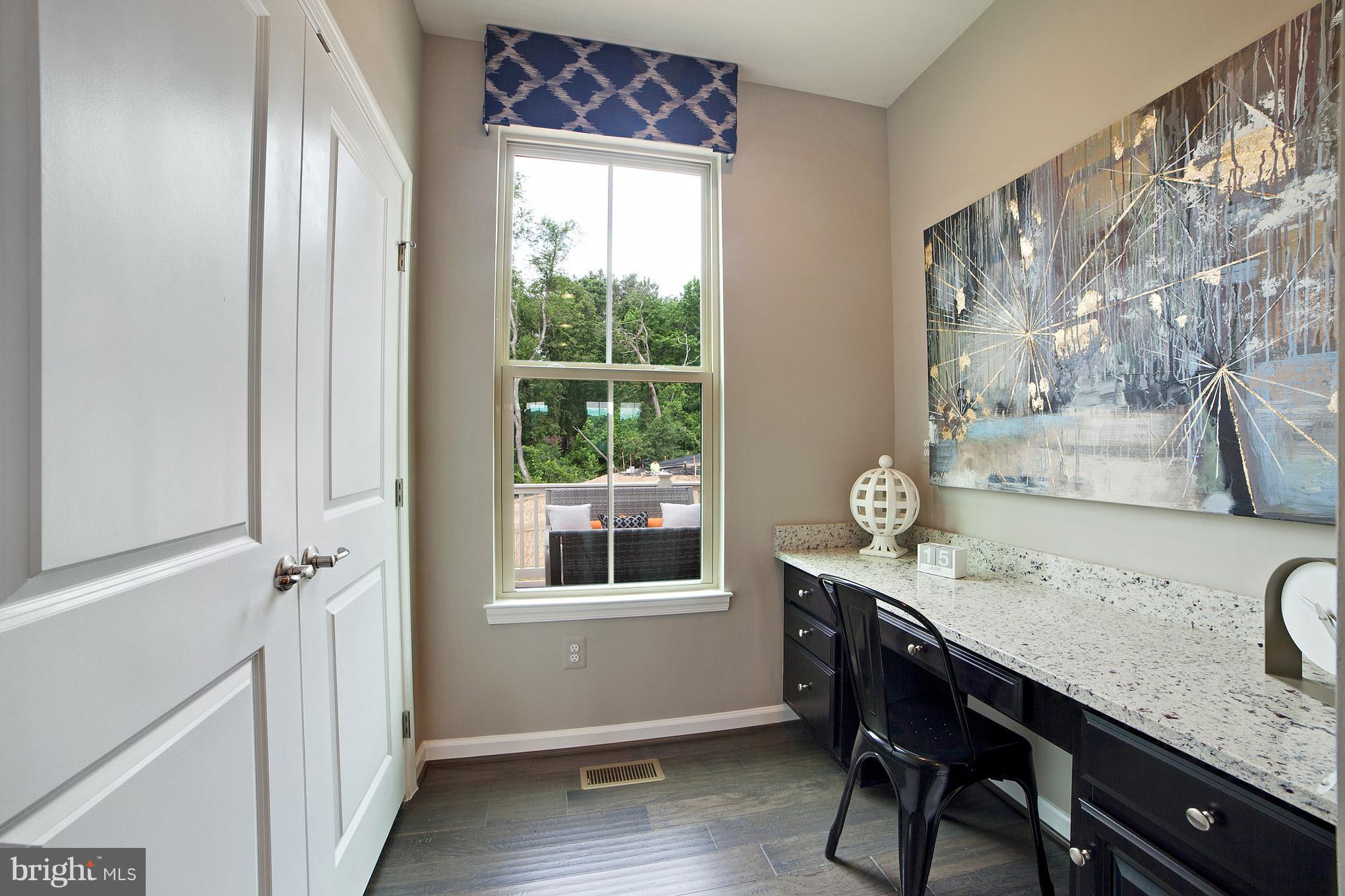 8283 Kippis Road Millersville, MD 21108 - Photo 15 of 28 a workspace with furniture and window