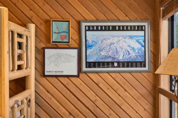 $750,000 | 865 Majestic Pines Drive, Unit 125, Mammoth Lakes, CA 93546