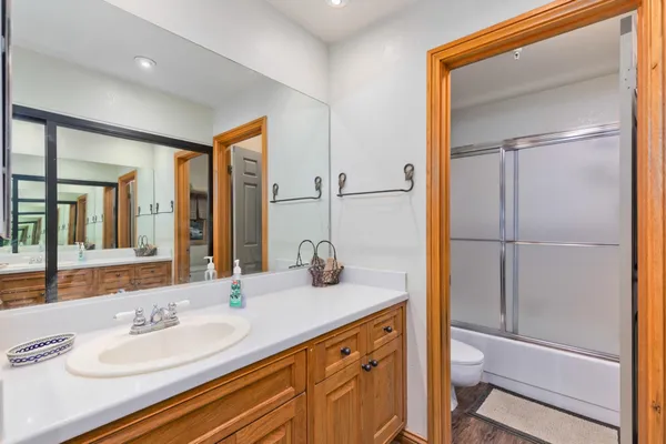 $750,000 | 865 Majestic Pines Drive, Unit 125, Mammoth Lakes, CA 93546