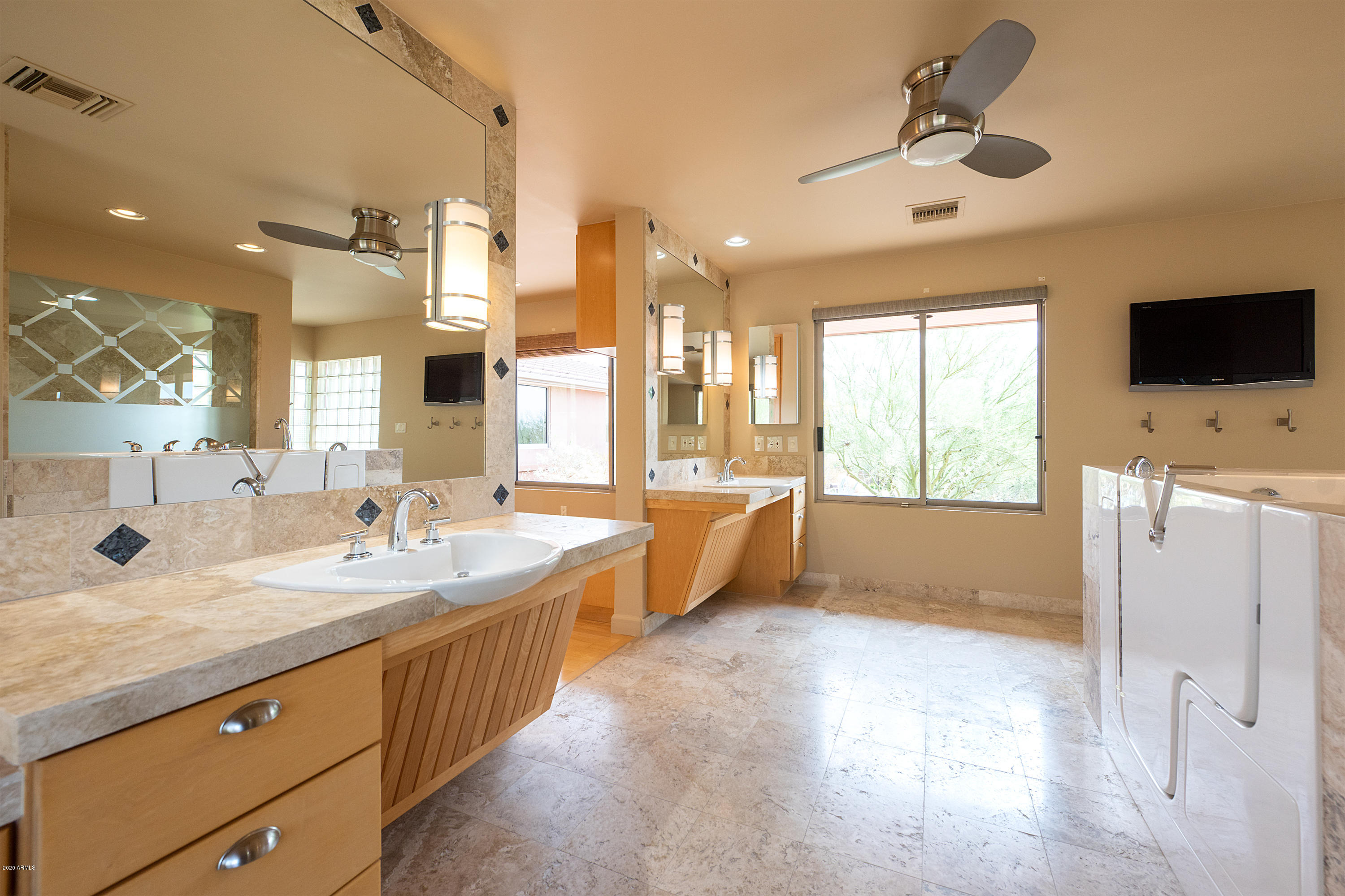 3140 East Ocotillo Road Phoenix, AZ 85016 - Photo 17 of 39 Master bathroom with dual vanities.