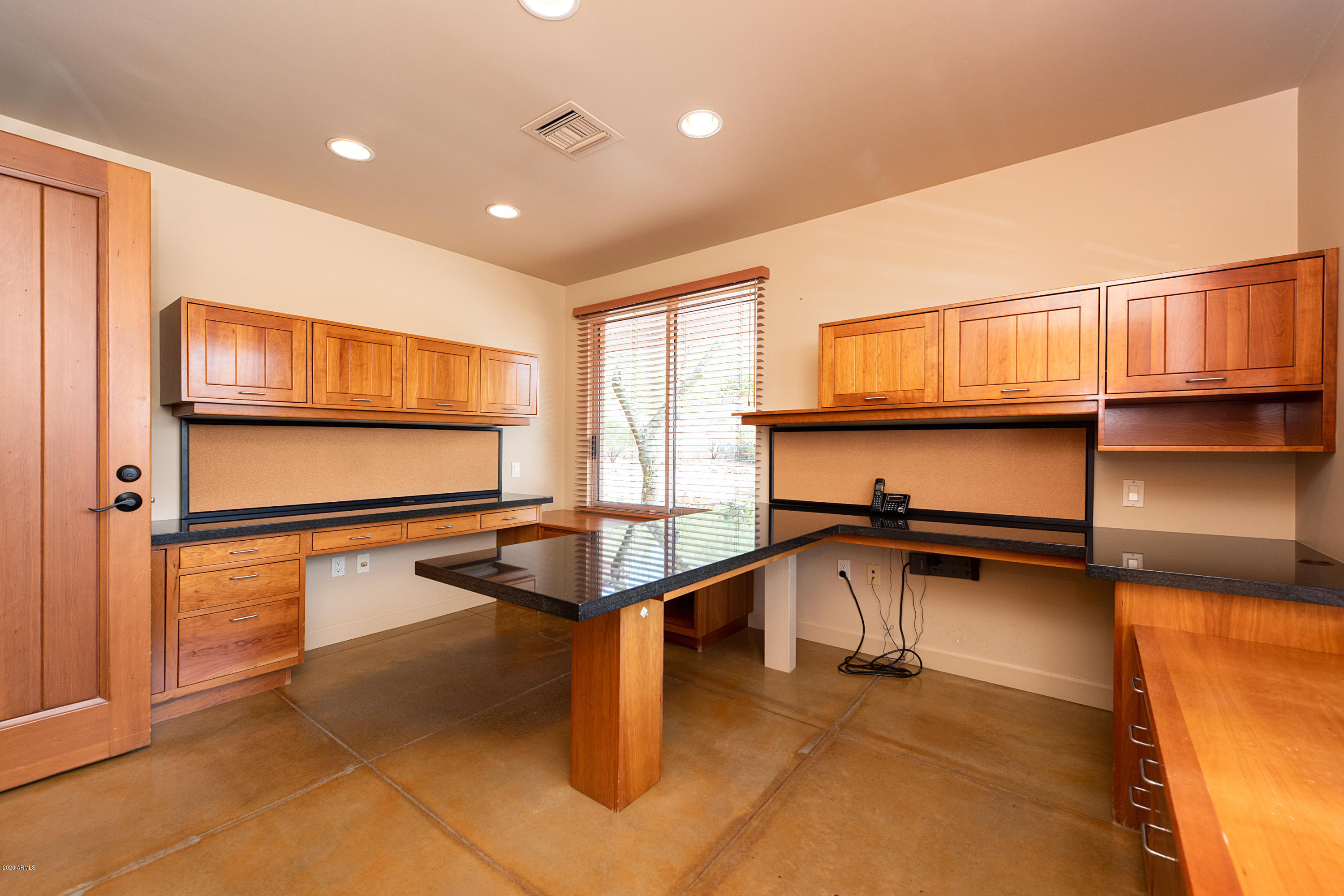 3140 East Ocotillo Road Phoenix, AZ 85016 - Photo 23 of 39 Den or Bedroom 3