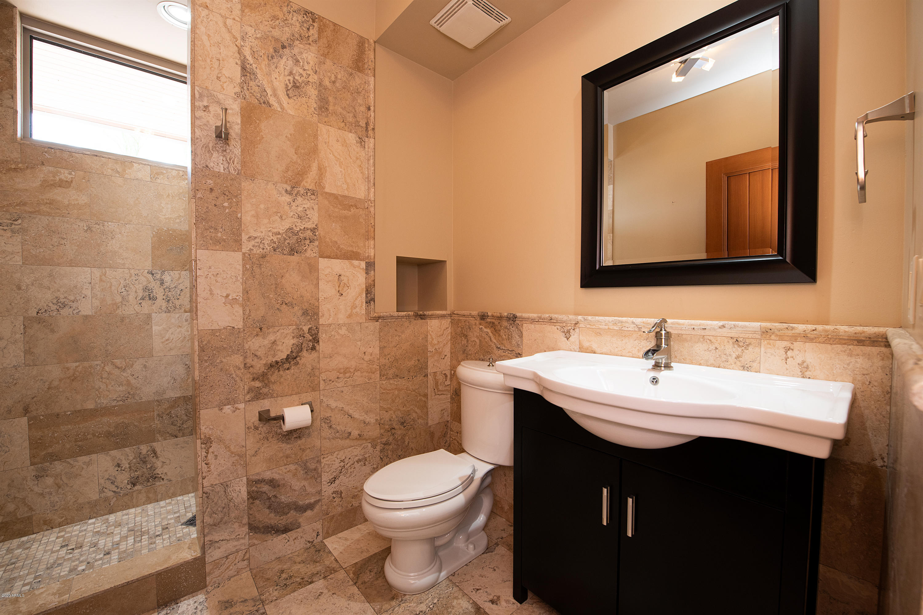 3140 East Ocotillo Road Phoenix, AZ 85016 - Photo 26 of 39 Bathroom 3/Guest bathroom.