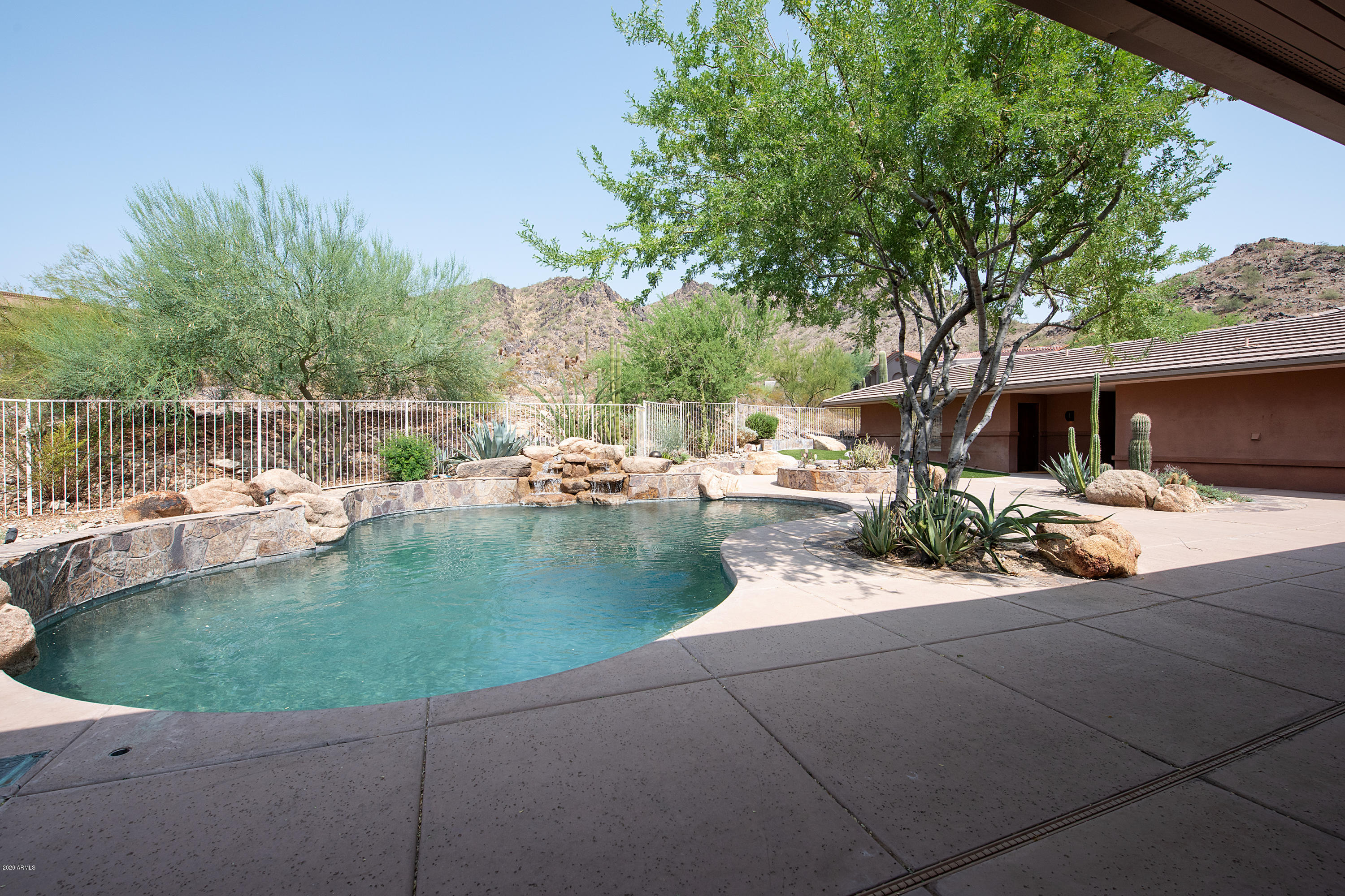 3140 East Ocotillo Road Phoenix, AZ 85016 - Photo 34 of 39 Pool & Fabulous Mountain VIEWS.