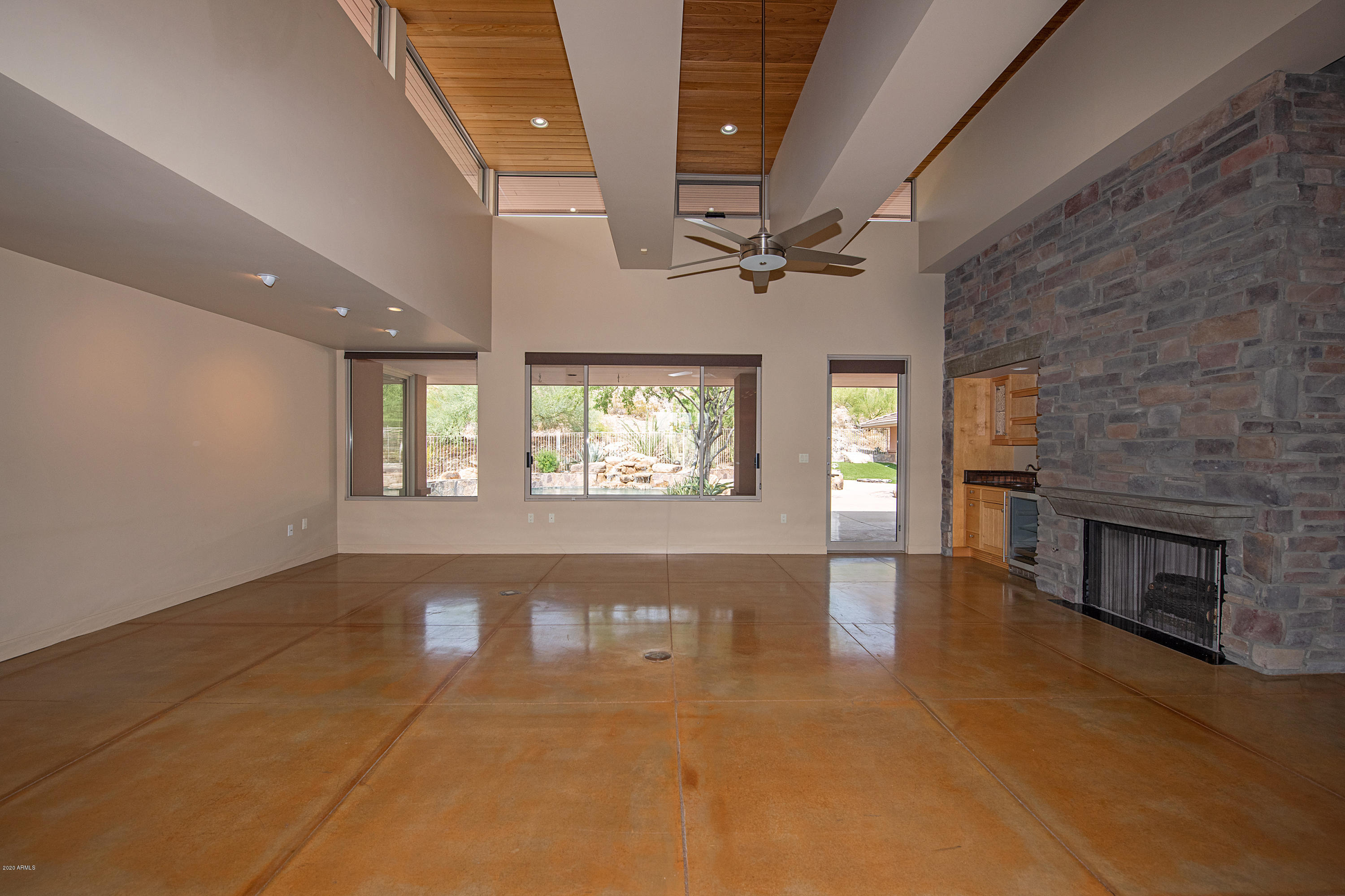 3140 East Ocotillo Road Phoenix, AZ 85016 - Photo 6 of 39 Formal living room w/gas fireplace.