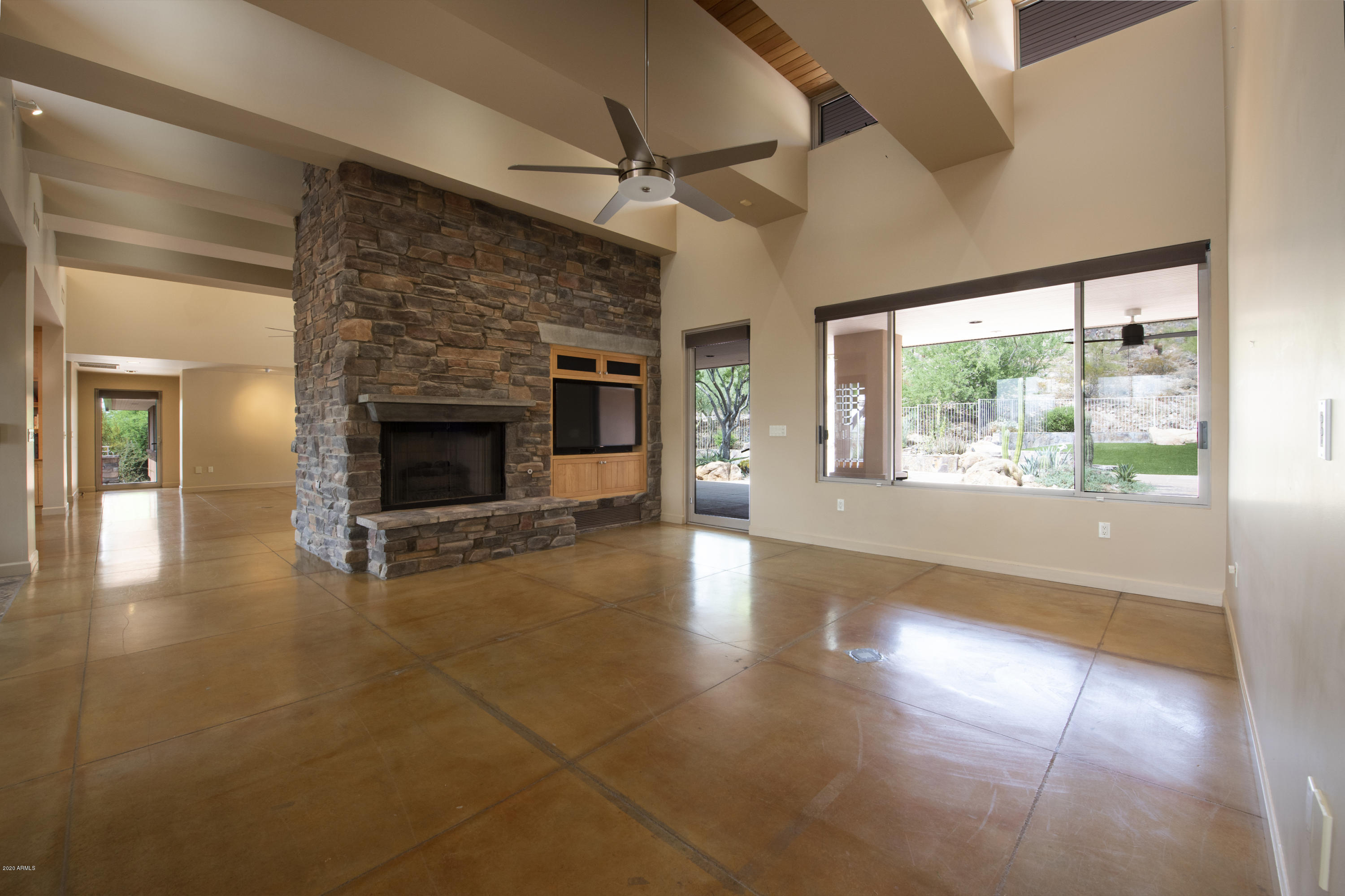 3140 East Ocotillo Road Phoenix, AZ 85016 - Photo 8 of 39 Family room w/gas fireplace.