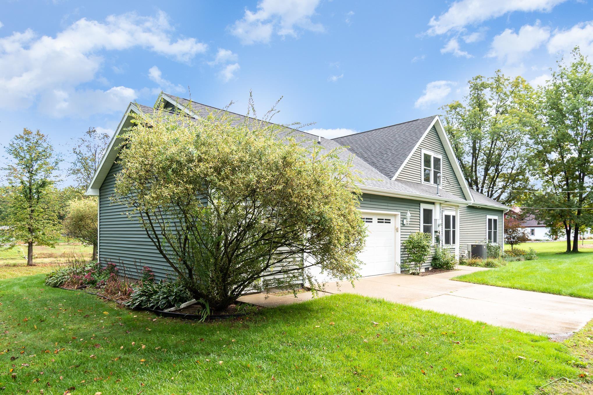 4815 Flock Road Beaverton, MI 48612 - Photo 2 of 35 50091580-1.JPG