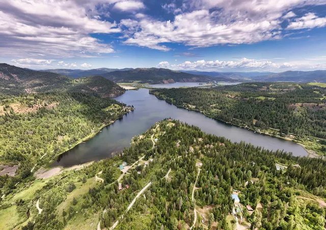 $460,000 | 26370 South Hinds Drive, St. Maries, ID 83861