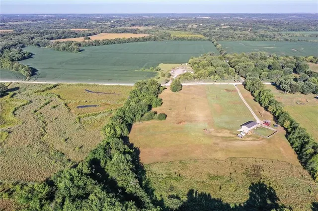 $175,000 | 183rd Street, Tonganoxie, KS 66086