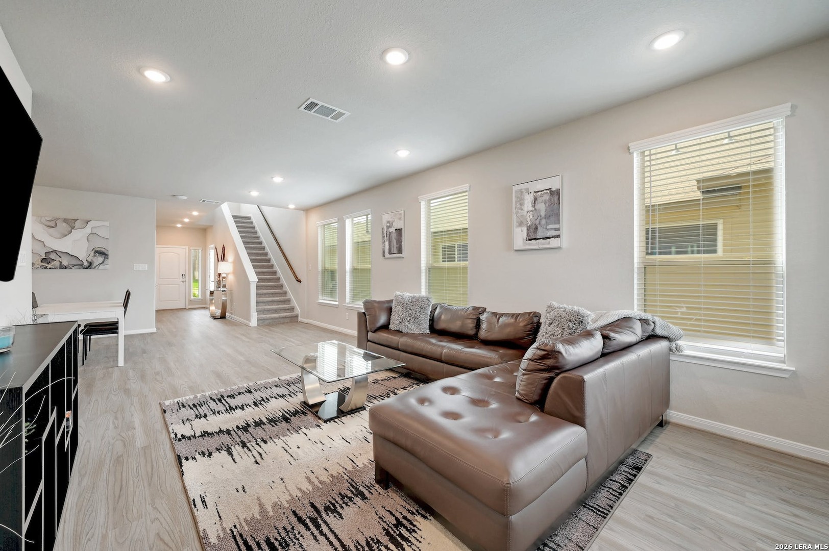 9115 Devils River Converse, TX 78109 - Photo 3 of 12