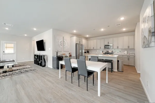 $349,900 | 9115 Devils River, Converse, TX 78109