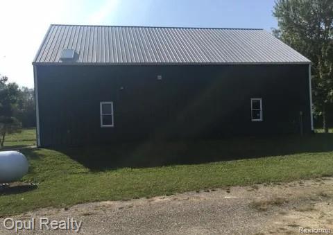 7503 Reading Road East Pittsford, MI 49271 - Photo 3 of 24