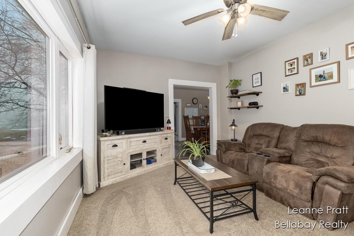 6810 Assyria Road Nashville, MI 49073 - Photo 12 of 43 IMG_1005