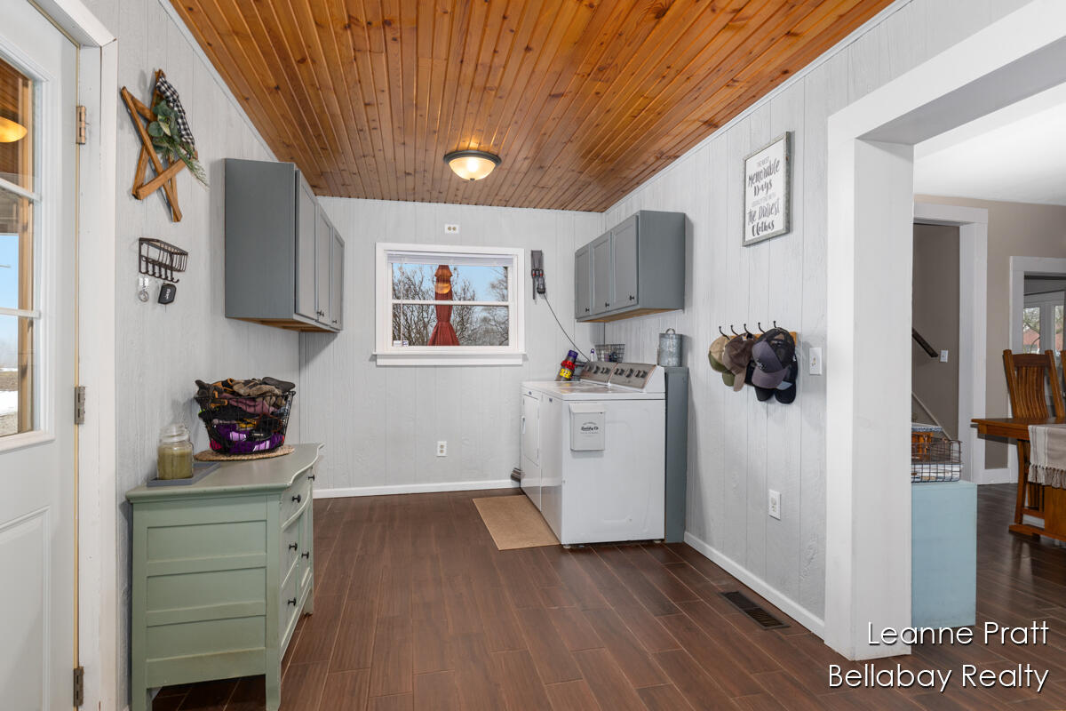 6810 Assyria Road Nashville, MI 49073 - Photo 22 of 43 IMG_1015