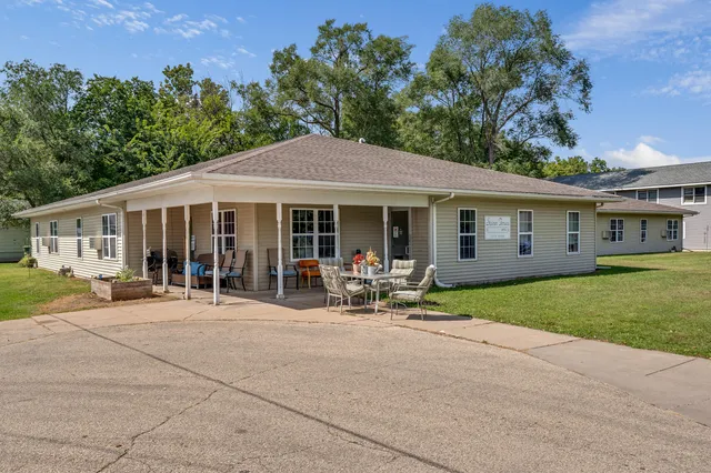 $629,000 | 121 Steiner Terrace, Prairie du Chien, WI 53821