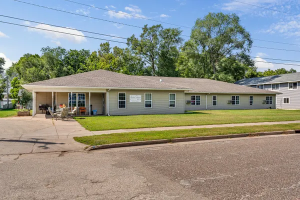 $619,900 | 121 Steiner Terrace, Prairie du Chien, WI 53821