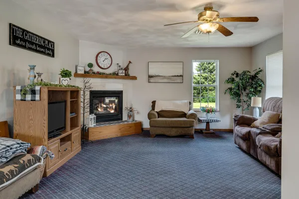 $619,900 | 121 Steiner Terrace, Prairie du Chien, WI 53821